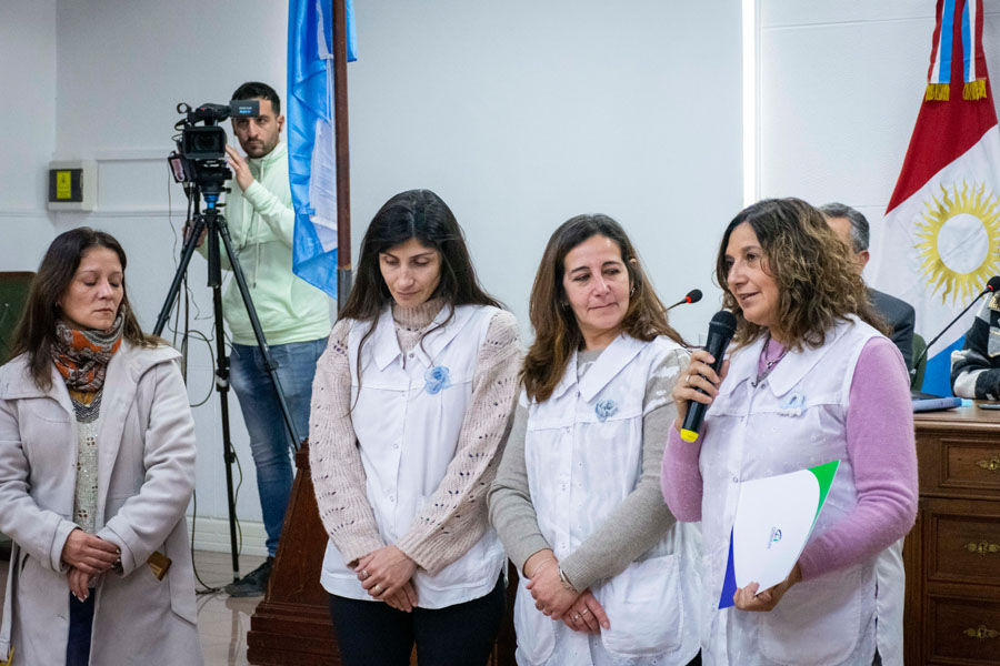 Sandra Ramallo, Claudia Cipriani, Andrea Rojos y Luciana Petrof, representante del Concejo Barrial N°4 de Las Delicias