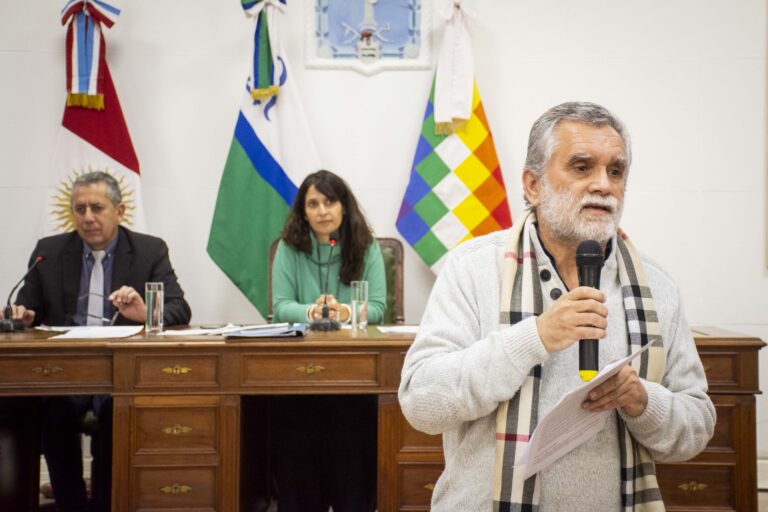 DESTACAN LIBRO SOBRE INFRAESTRUCTURA VIAL Y DESARROLLO REGIONAL EN EL SUR DE CÓRDOBA