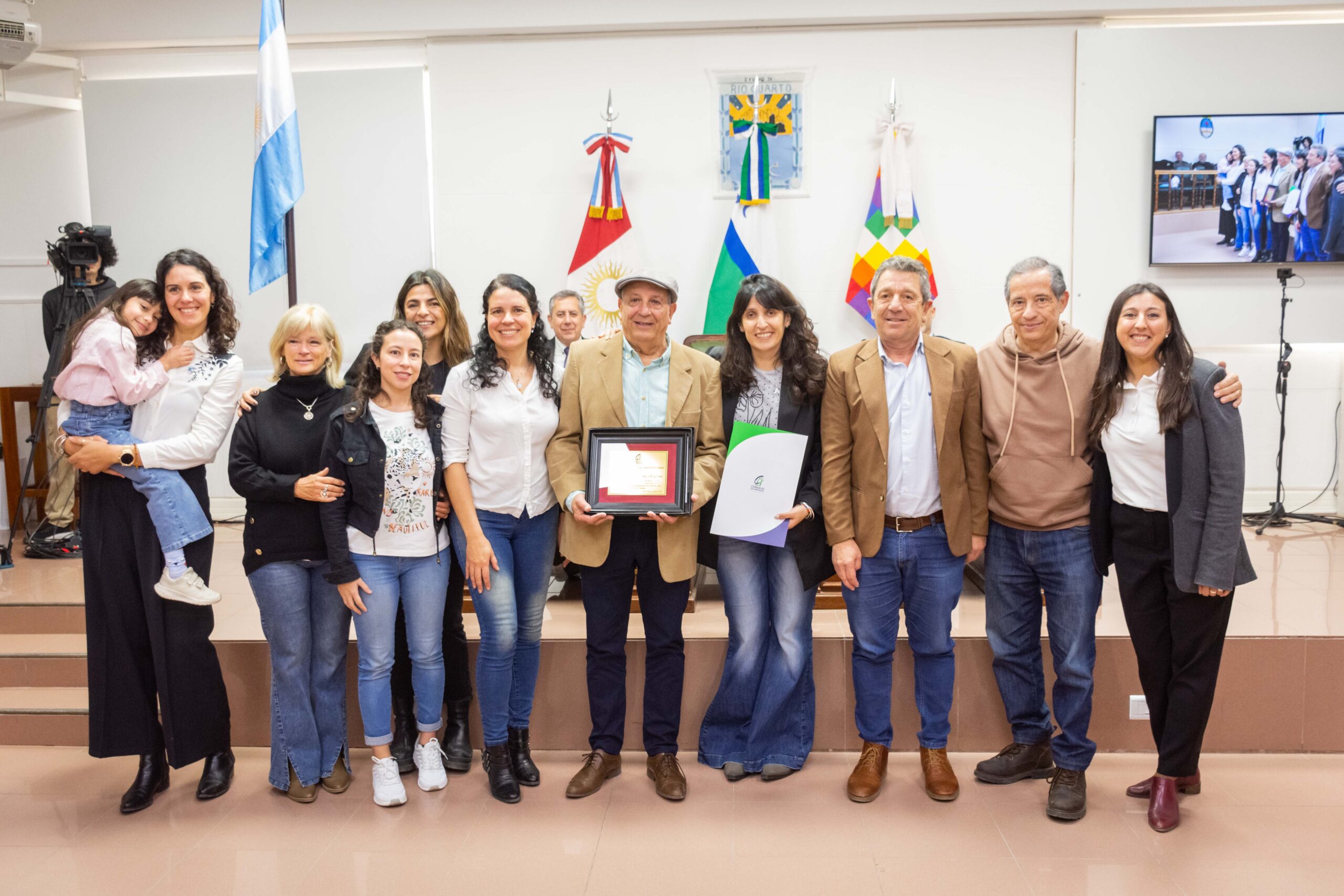 EDUARDO ANGELINI PERSONALIDAD DESTACADA